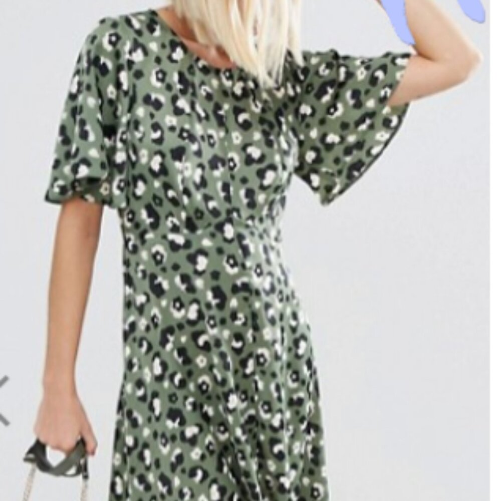 Asos Green satin patterned tea dress